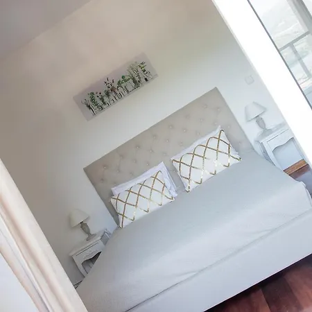 The Rooftop Suites Peso da Regua Exterior photo